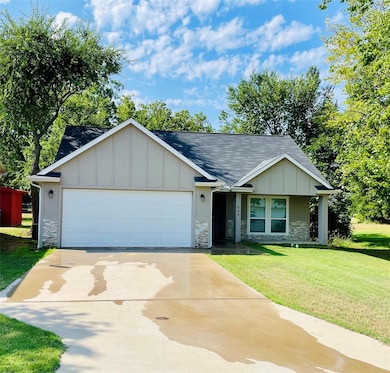 624 W Elm St, Denison, TX 75020 - photo 3