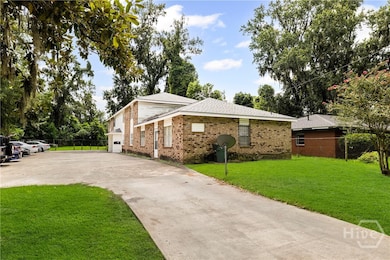 9 Hampstead Ave, Savannah, GA 31405 - photo 3