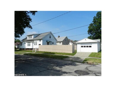 One car garage and rear yard with privacy fencing.