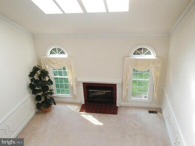 2124 Robin Way Ct, Vienna, VA 22182 - photo 6