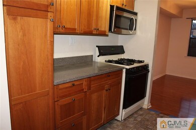 27 Powderhorn Ct unit 3A, Woodbridge, NJ 07095 - photo 3