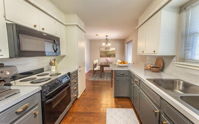 Virtually Staged Kitchen/Dining