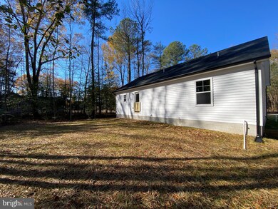 54 Azalea Way, Colonial Beach, VA 22443 - photo 5