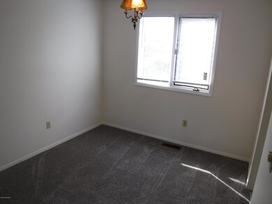 11710 Nix Ct unit B, Anchorage, AK 99515 - photo 3