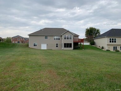 15 Fieldcrest Dr, Maryville, IL 62062 - photo 3