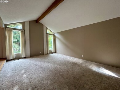 2104 Lewis St, the Dalles, OR 97058 - photo 5