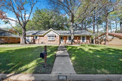 1809 Lincolnshire Dr, Bedford, TX 76021 - photo 2
