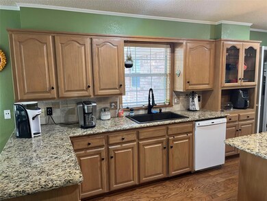 12 Lillis Park Cir, Denison, TX 75020 - photo 7