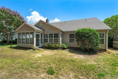 15 Hazelnut Ct, Taylors, SC 29687 - photo 4
