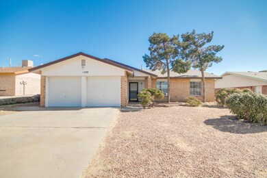 1520 Larry Wadkins Dr, El Paso, TX 79936 - photo 3