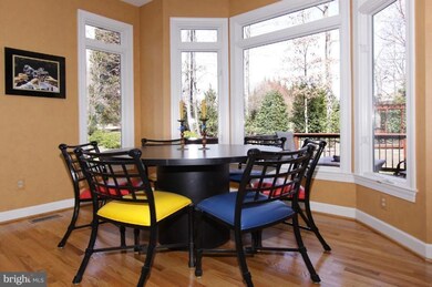 11310 Bright Pond Ln, Reston, VA 20194 - photo 3