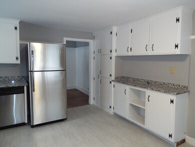 208 Union St unit 1, Franklin, MA 02038 - photo 2