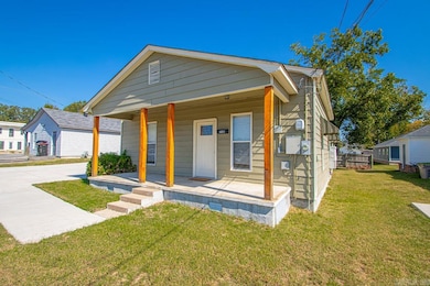 712 S Border St, Benton, AR 72015 - photo 2