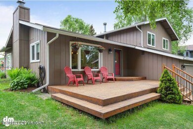 Exterior Front Deck 7748-SMALL