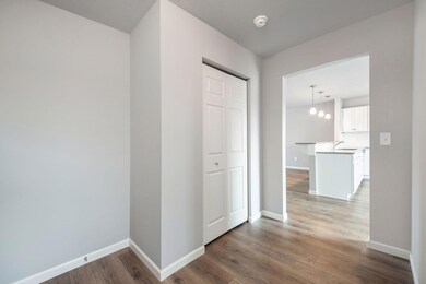 ROK120-i1830-Mudroom
