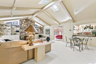 8731 Douglas St, Omaha, NE 68114 - photo 7