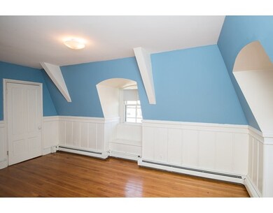 49 Kent St unit 4, Brookline, MA 02445 - photo 3