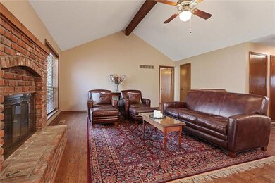 9942 Edelweiss Cir, Shawnee, KS 66203 - photo 7