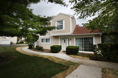 462 Le Parc Cir unit 256, Buffalo Grove, IL 60089 - photo 2