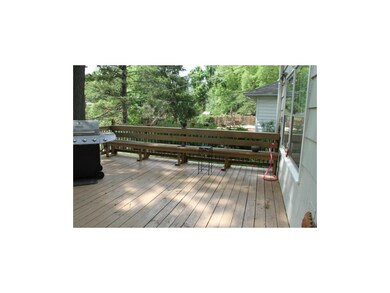 Buillt-in bench on deck