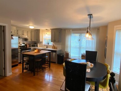 76 Lochmere Ln unit U414, Nashua, NH 03063 - photo 4