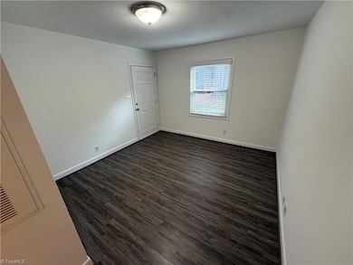 233 N Sunset Dr unit B, Winston Salem, NC 27101 - photo 5