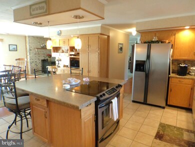 251 Shatzer Orchard Rd, Chambersburg, PA 17202 - photo 7