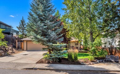 1853 NE Hollow Tree Lane