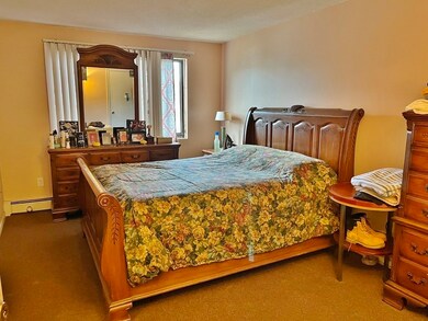 272 E Haverhill St unit B5-12, Lawrence, MA 01841 - photo 7