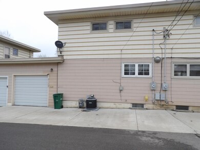 311 14th St NW, Austin, MN 55912 - photo 2