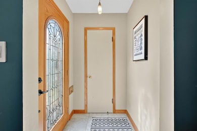 4015 39th Place, Des Moines, IA 50310 - photo 4