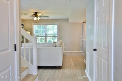 6934 Arbor Creek Dr unit 80, Louisville, KY 40228 - photo 5