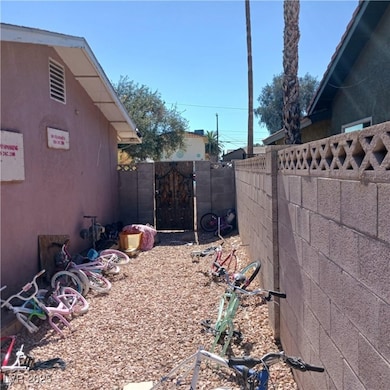 5324 Del Monte Ave, Las Vegas, NV 89146 - photo 5