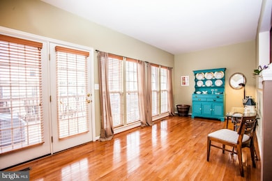 25398 Lisa Terrace, Aldie, VA 20105 - photo 7