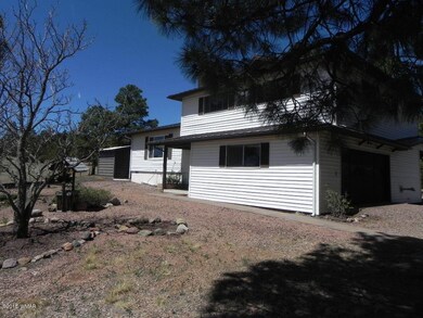 251 E Whipple St, Show Low, AZ 85901 - photo 4