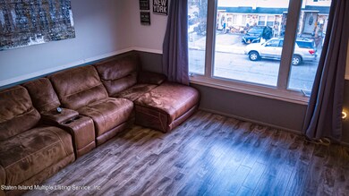 sep. living:room