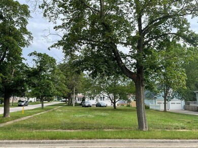 308 E River St, Spring Lake, MI 49456 - photo 6