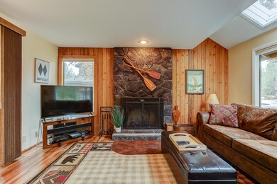 57328 Mountain View Ct, Sunriver, OR 97707 - photo 4