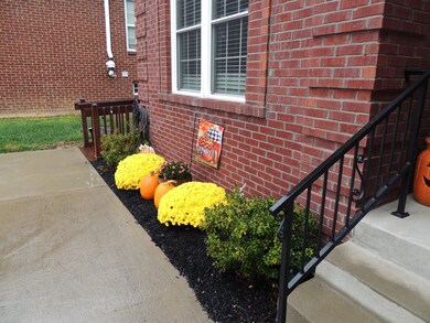 108 Wisteria Ln, Frankfort, KY 40601 - photo 2