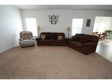 3359 Hurst St, Whiteland, IN 46184 - photo 5