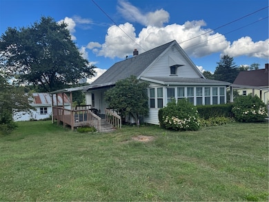 11 Coolspring St, Mercer, PA 16137 - photo 3