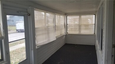 76 S 9th Ave, Beech Grove, IN 46107 - photo 2