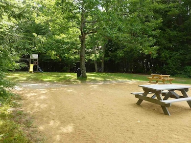 22-54 Red Oak Rd, Barnstead, NH 03218 - photo 3