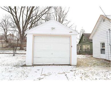 Parking Lot/Garage.