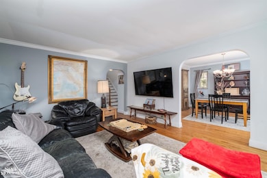 441 Manor St, Grosse Pointe Farms, MI 48236 - photo 6