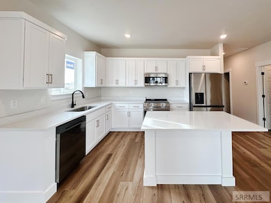 3890 Mountain Bluebird Way, Ammon, ID 83406 - photo 6