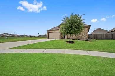 5178 Kendall Cove Ct, Alvin, TX 77511 - photo 4