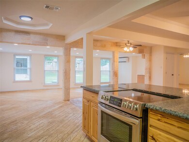 3937 Country Meadows Rd, Granbury, TX 76049 - photo 5