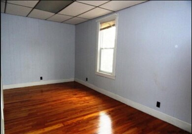 19 120th St, Troy, NY 12182 - photo 7