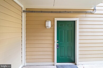 13101 Millhaven Place, Germantown, MD 20874 - photo 2